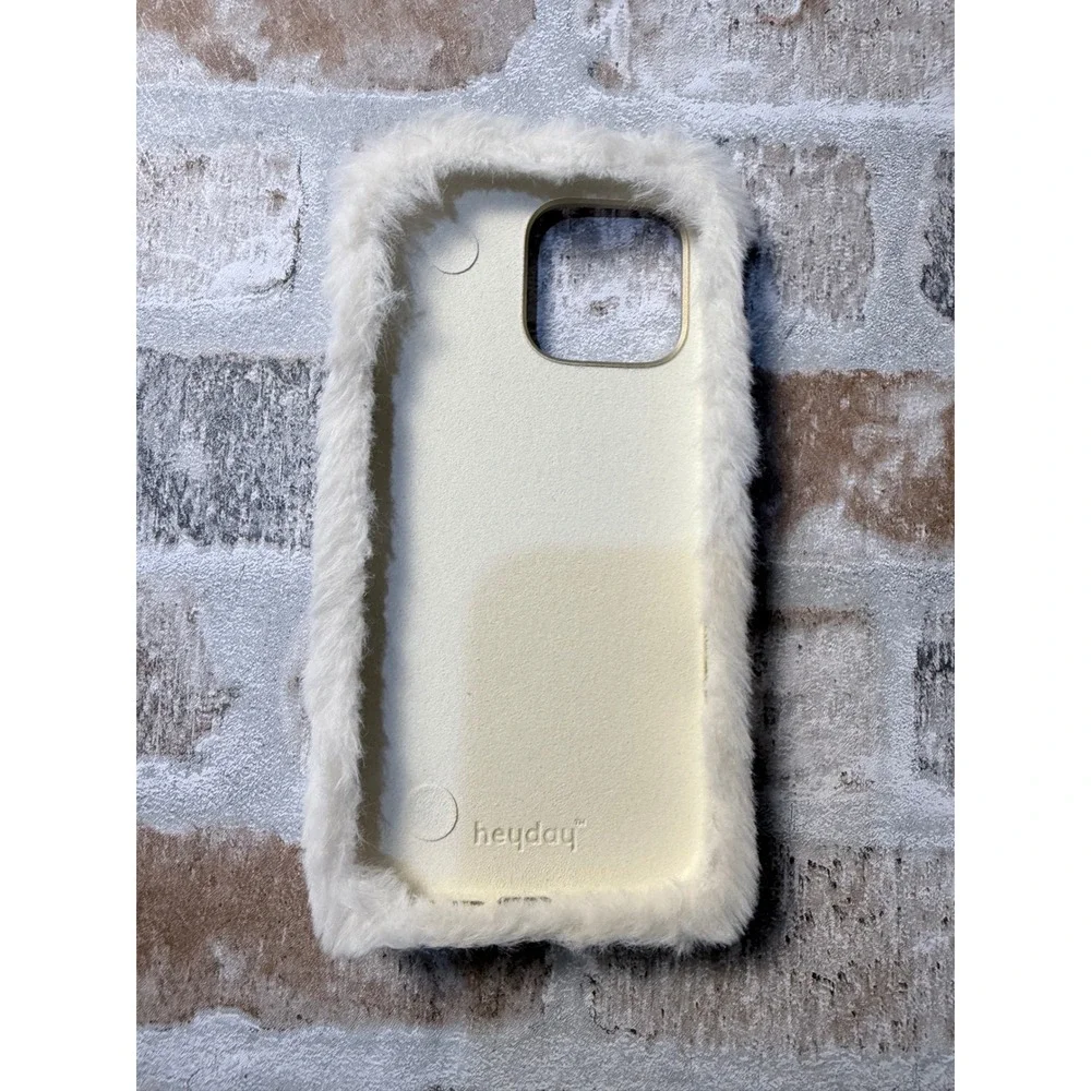 Heyday iPhone 16 pro max case‎ White Faux Fur Fuzzy  Gold Ring Detail Cream Tech